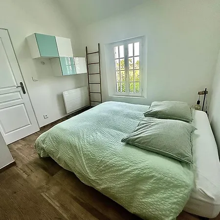 La Petite